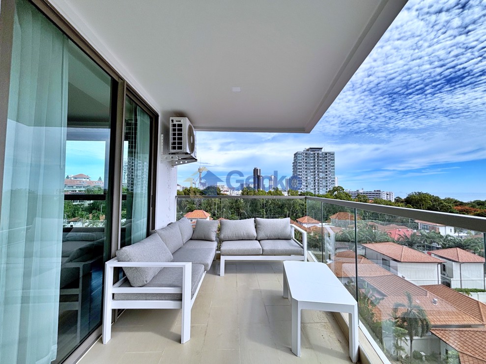 2 Bedrooms Condo in The Peak Towers Pratumnak C013331 (Cover Photo)