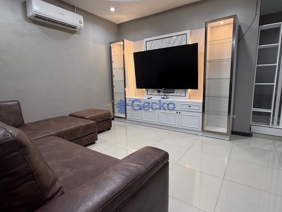 3 ห้องนอน บ้าน in Tropical Village  พัทยาตะวันออก H013555 (Photo 2)