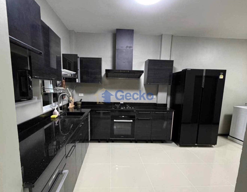 3 ห้องนอน บ้าน in Tropical Village  พัทยาตะวันออก H013555 (Photo 3)