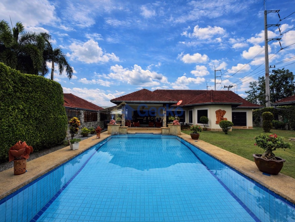 3 ห้องนอน บ้าน  พัทยาตะวันออก H013556 (Cover Photo)