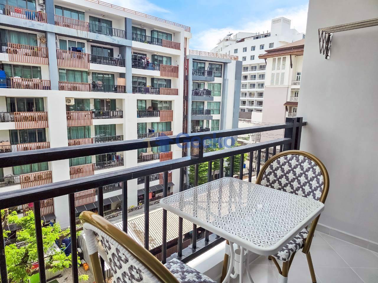 Studio Condo in Centara Avenue Residence and Suites Central Pattaya C013560
