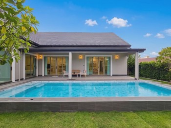 3 Bedrooms House  East Pattaya H013566