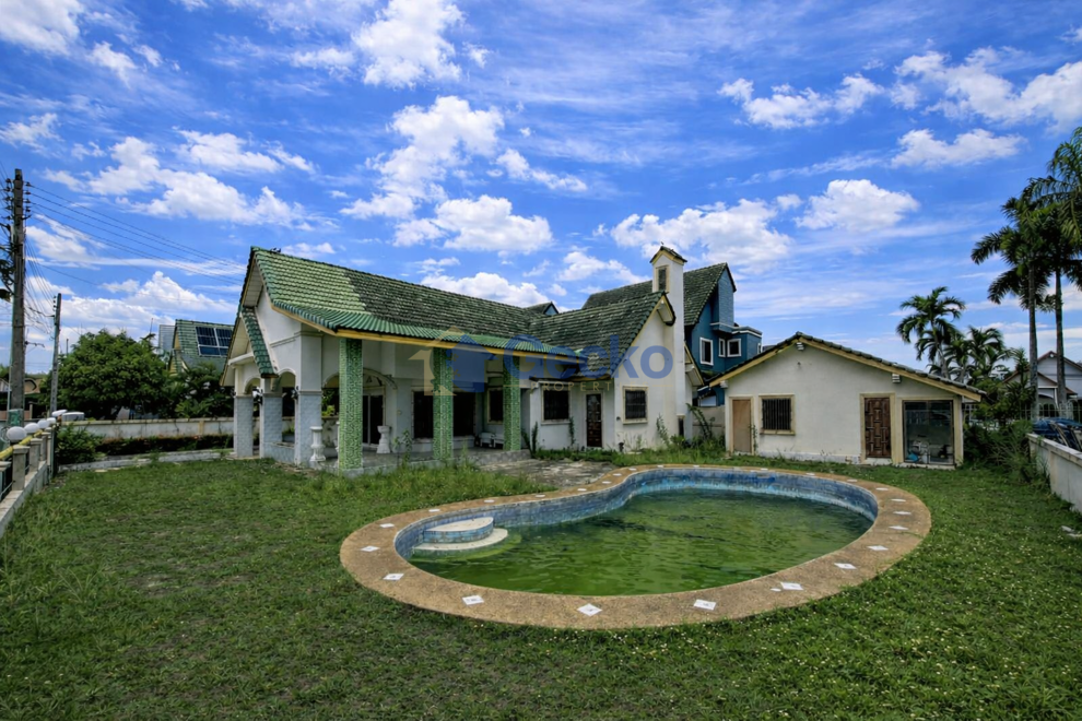 3 ห้องนอน บ้าน in Natheekarn Park View  พัทยาตะวันออก H013568 (Cover Photo)