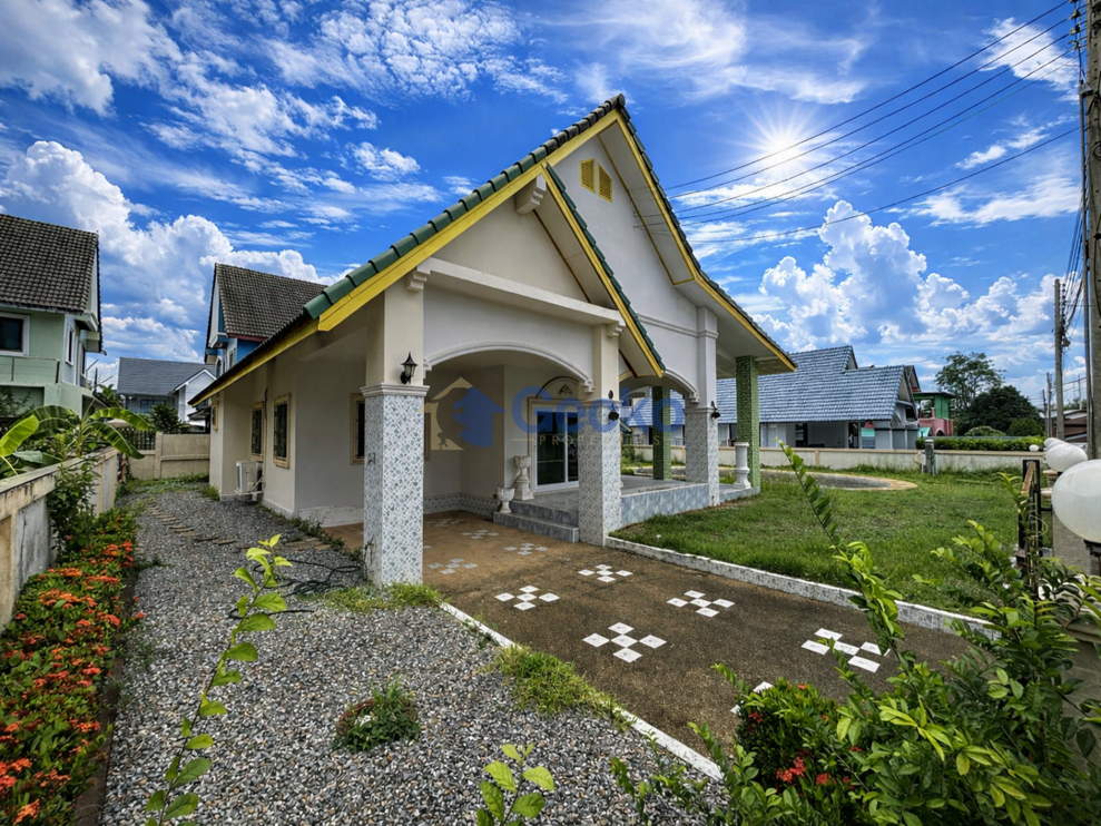 3 ห้องนอน บ้าน in Natheekarn Park View  พัทยาตะวันออก H013568 (Photo 2)