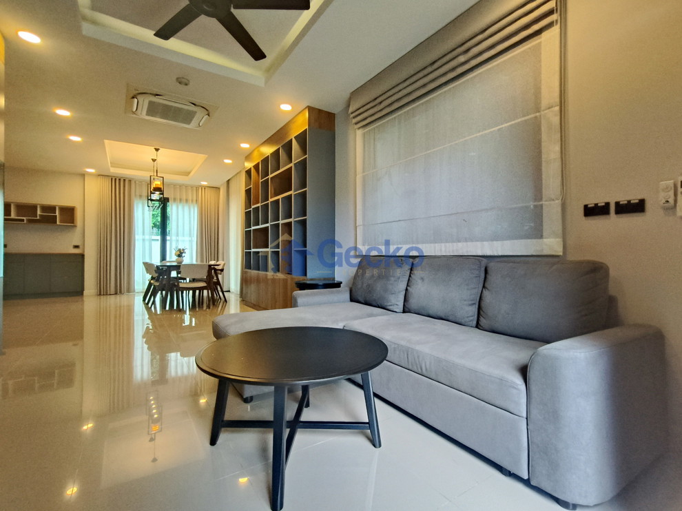 3 Bedrooms House in Patta Ville  East Pattaya H013573 (Photo 2)