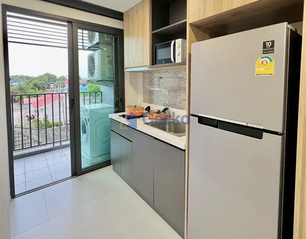 1 Bedroom Condo in The Win Condominium East Pattaya C013574 (Photo 3)