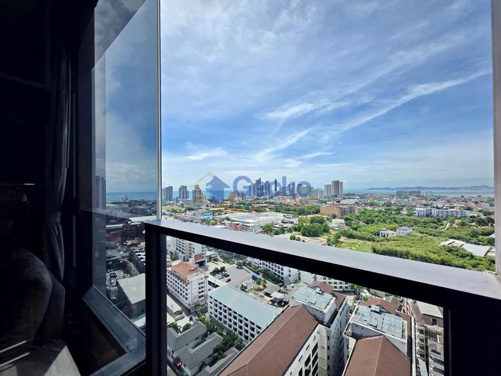 Studio Condo in Once Pattaya Condominium North Pattaya C013575 (Photo 1)