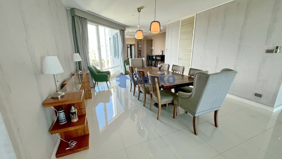 3 Bedrooms Condo in Reflection Jomtien C013577 (Photo 4)