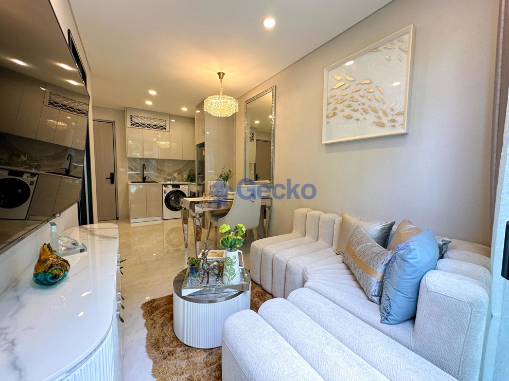 1 Bedroom Condo in Copacabana Coral Reef Jomtien Jomtien C013578 (Photo 2)