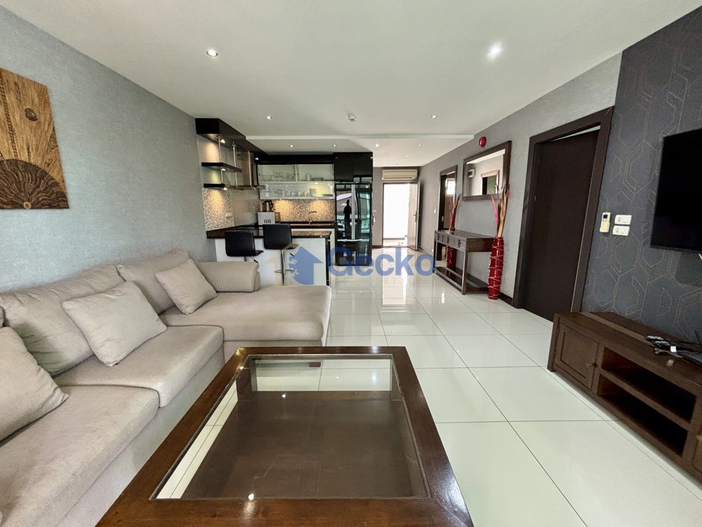 2 Bedrooms Condo in Siam Royal Ocean View Pratumnak C013580 (Photo 2)