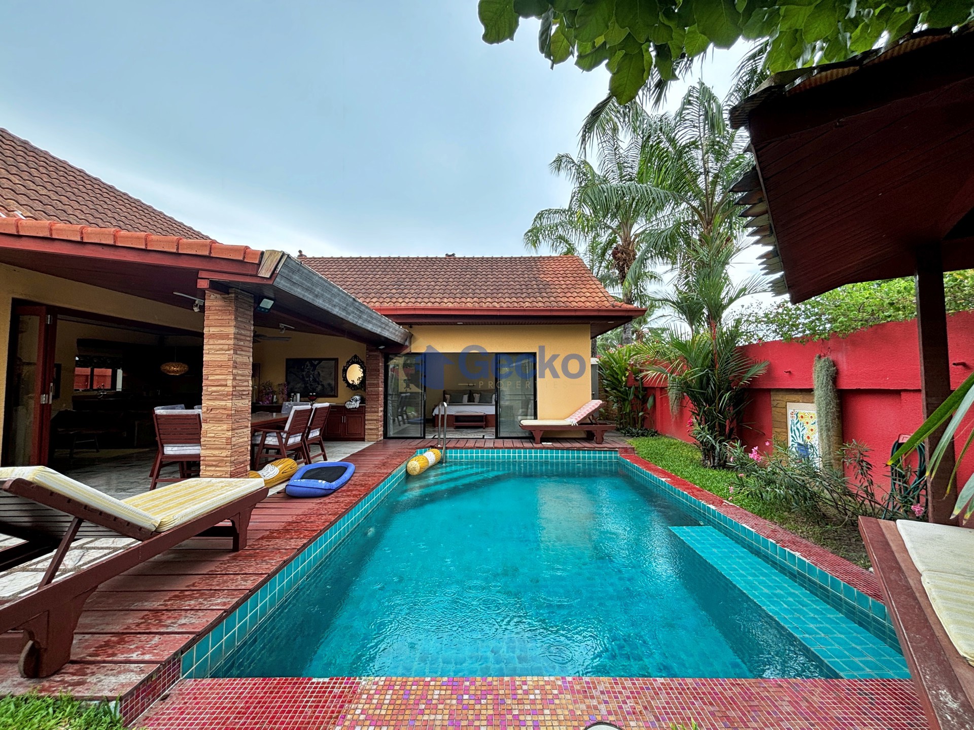 3 Bedrooms House in View Talay Villas  Jomtien H013584