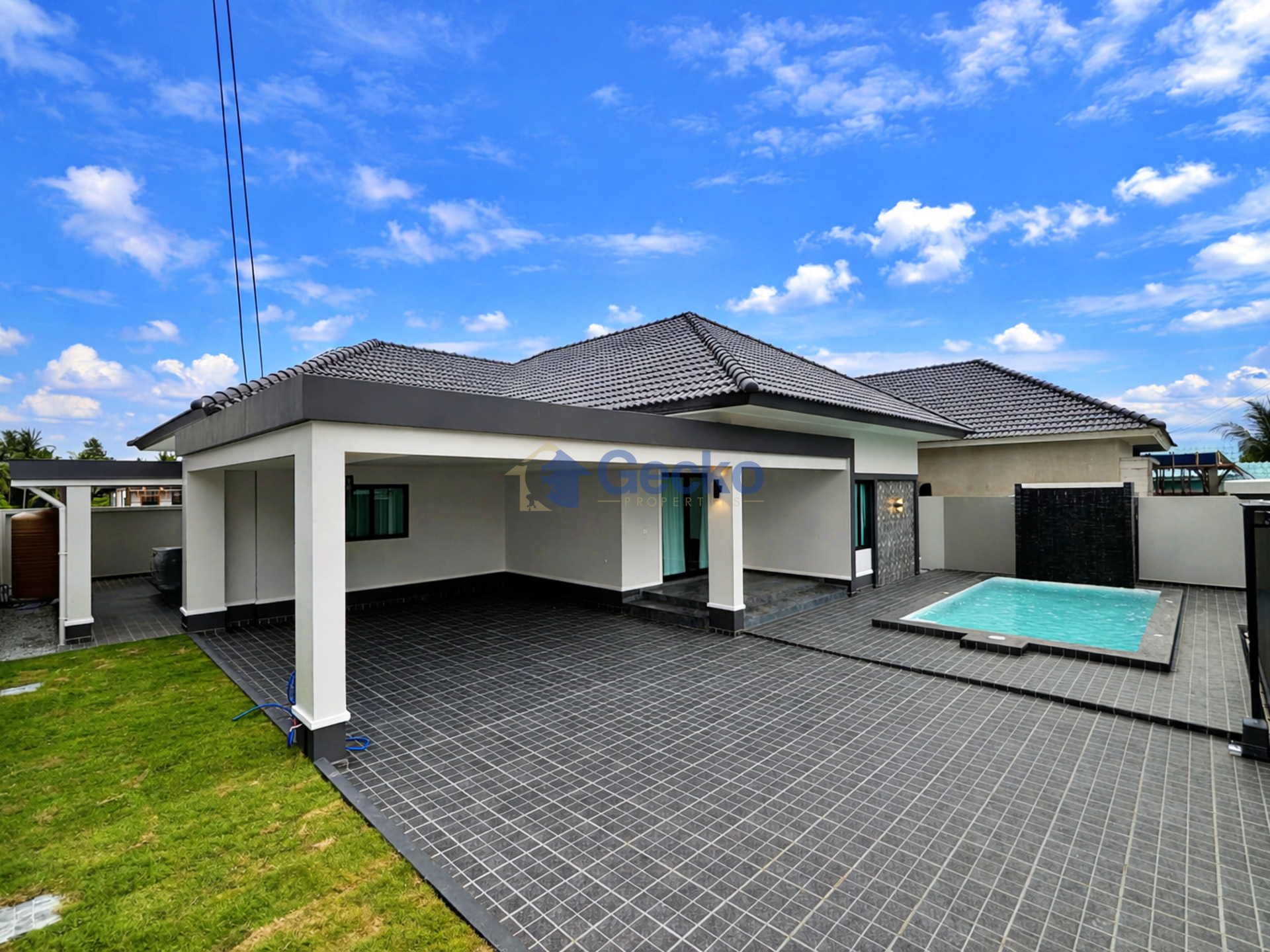 3 ห้องนอน บ้าน  พัทยาตะวันออก H013586