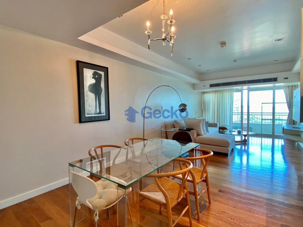 2 Bedrooms Condo in Saranchol Wongamat C013592 (Photo 2)