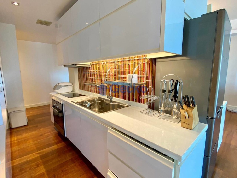 2 Bedrooms Condo in Saranchol Wongamat C013592 (Photo 4)