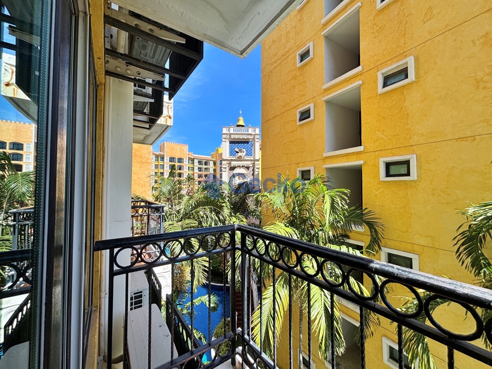 Studio Condo in The Venetian Na Jomtien C013605 (Photo 1)