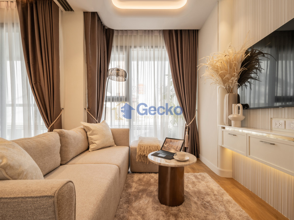 1 Bedroom Condo in Seaspire Jomtien Jomtien C012106 (Photo 2)