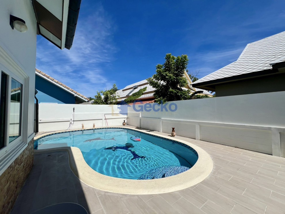 4 Bedrooms House in Baan Suay Mai Ngam Village  East Pattaya H013618 (Cover Photo)