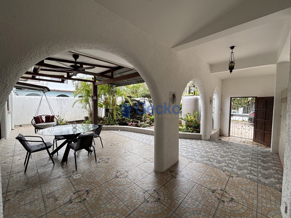 3 Bedrooms House in Palm Spring Housing  East Pattaya H013627 (Photo 3)