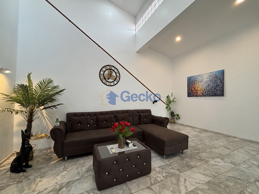 3 ห้องนอน บ้าน in Palm Spring Housing  พัทยาตะวันออก H013627 (Photo 4)