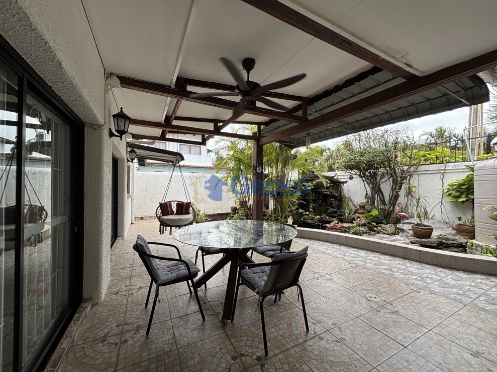 3 Bedrooms House in Palm Spring Housing  East Pattaya H013627 (Photo 4)