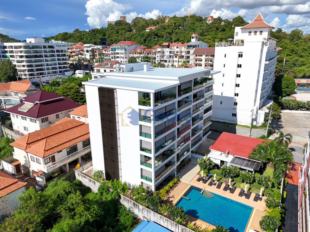 2 Bedrooms Condo in Siam Royal Ocean View Pratumnak C012865 (Photo 2)