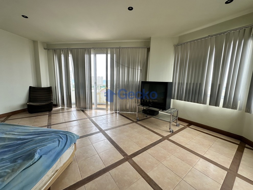 Studio Condo in View Talay 1 Jomtien C013641 (Photo 2)