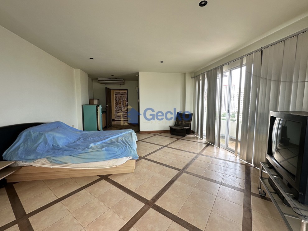Studio Condo in View Talay 1 Jomtien C013641 (Photo 3)