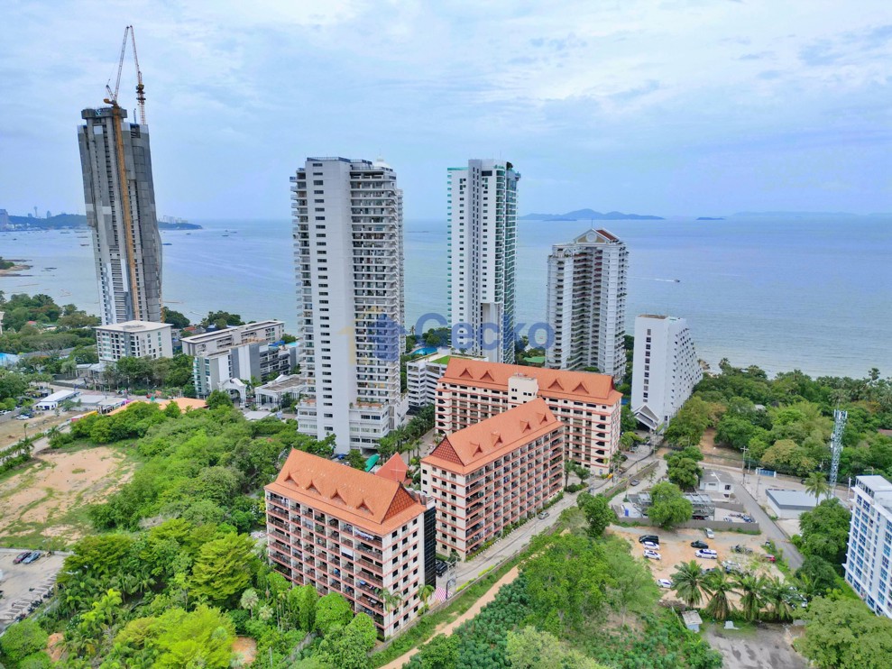 3 Bedrooms Condo in Nova Mirage Wongamat C004726 (Photo 1)