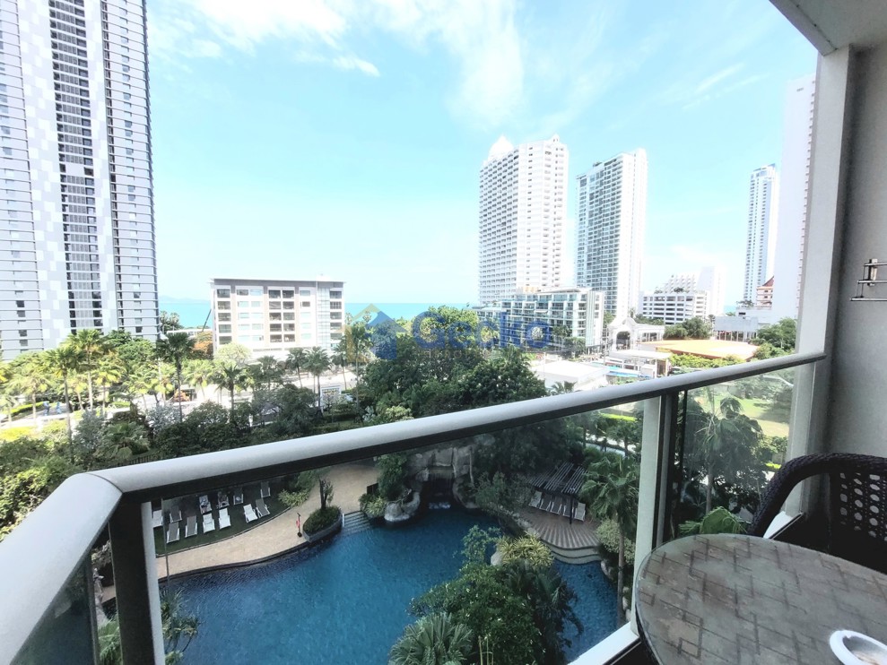 1 Bedroom Condo in The Riviera Wong Amat Beach Wongamat C013644 (Cover Photo)