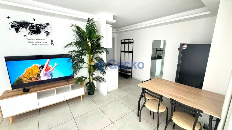 1 Bedroom Condo in Siam Oriental Tropical Garden Pratumnak C013646 (Photo 1)