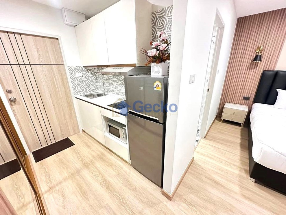 Studio Condo in Diana Estates Central Pattaya C013647 (Photo 4)