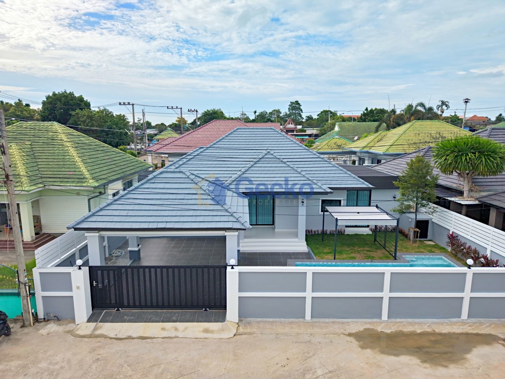 3 Bedrooms House in Ponthep 2  East Pattaya H013652 (Photo 1)