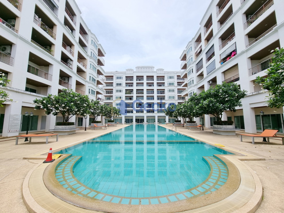 Studio Condo in Platinum Suites Jomtien C013653 (Cover Photo)