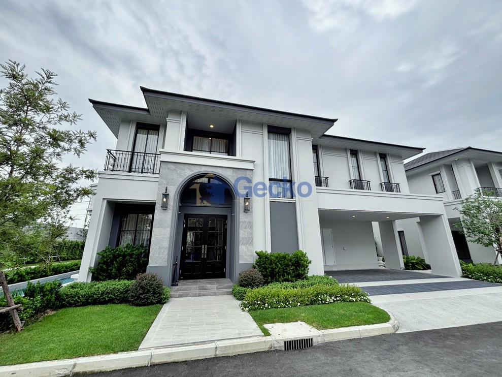 4 Bedrooms House in REKHA Pattaya - Motorway  East Pattaya H012905 (Cover Photo)