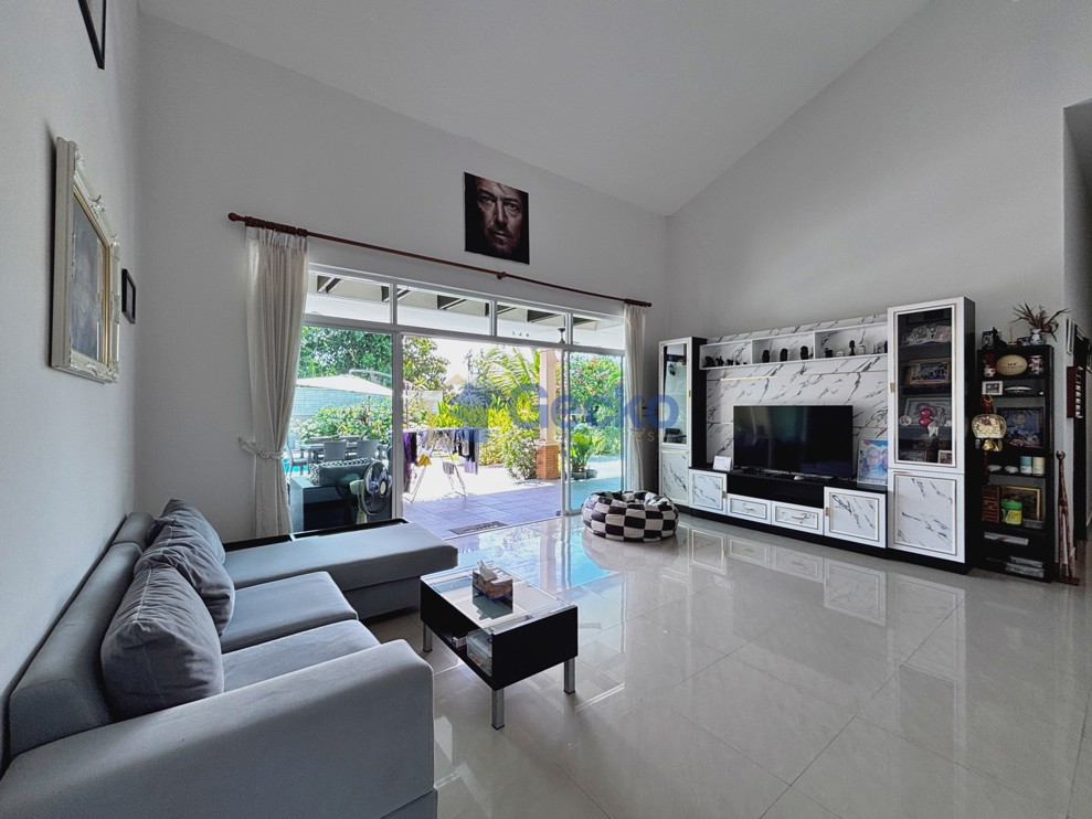 3 Bedrooms House  Huay Yai H013664 (Photo 2)