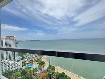 1 Bedroom Condo in The Palm Wongamat Beach Wongamat C013669