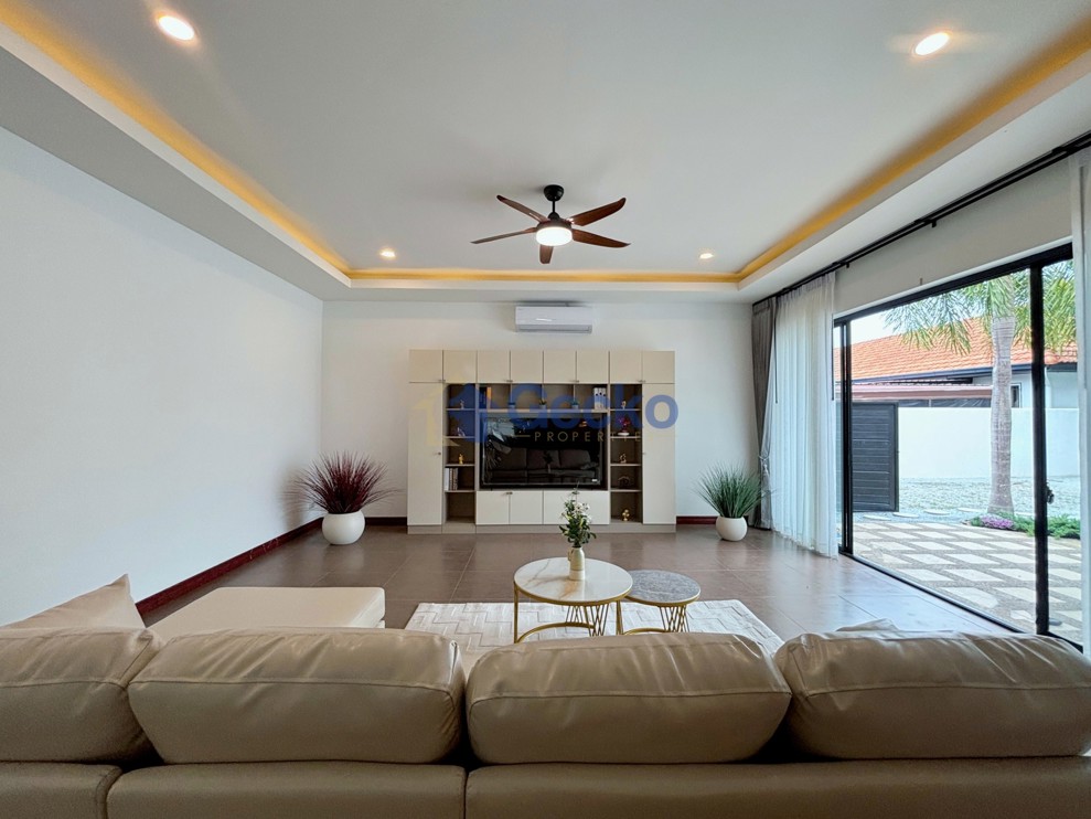 2 Bedrooms House in Freeway Villas  East Pattaya H013387 (Photo 2)