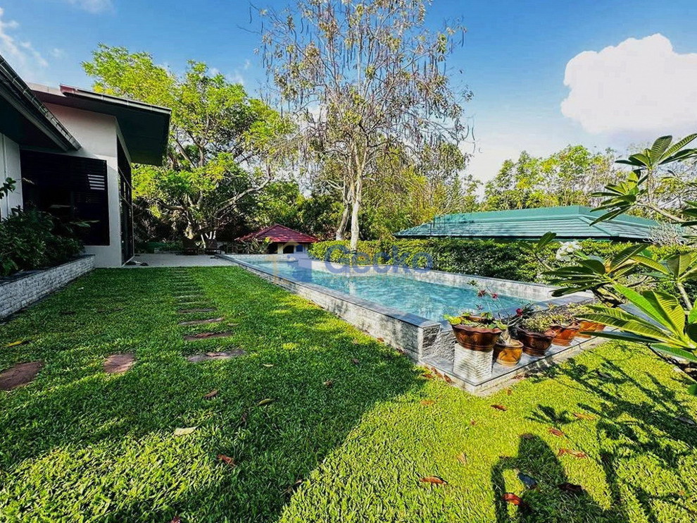 4 Bedrooms House  Bang Saray H013681 (Photo 2)