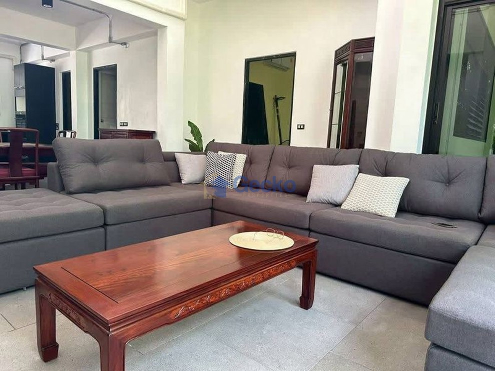 4 Bedrooms House  Bang Saray H013681 (Photo 3)