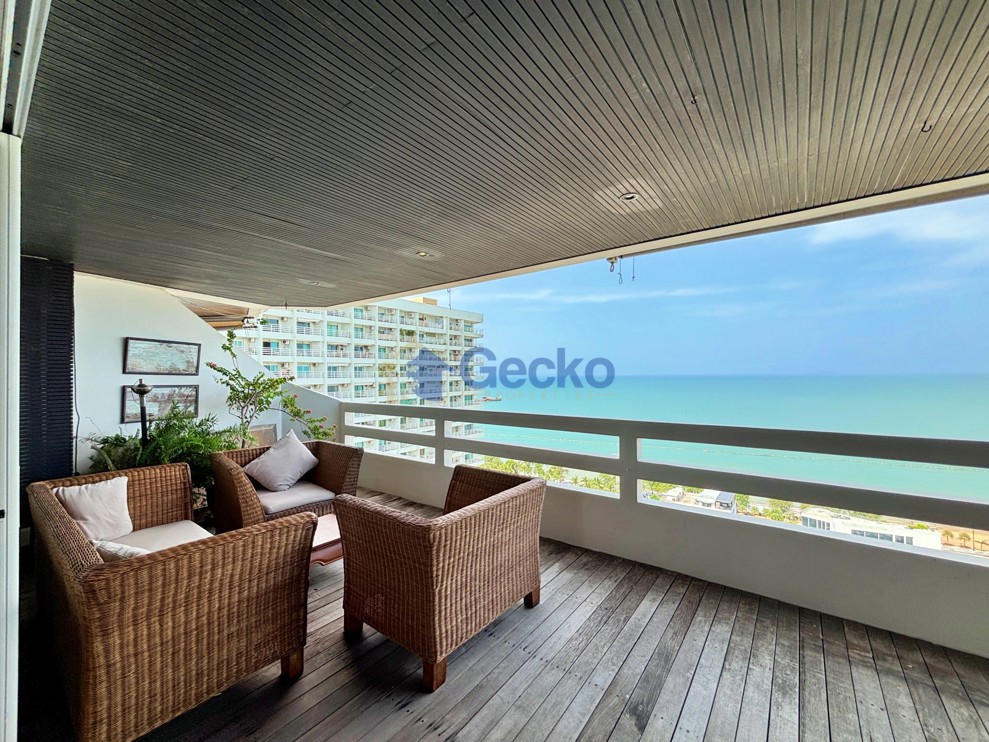 2 Bedrooms Condo in Grand Condotel Jomtien C013685 (Photo 3)