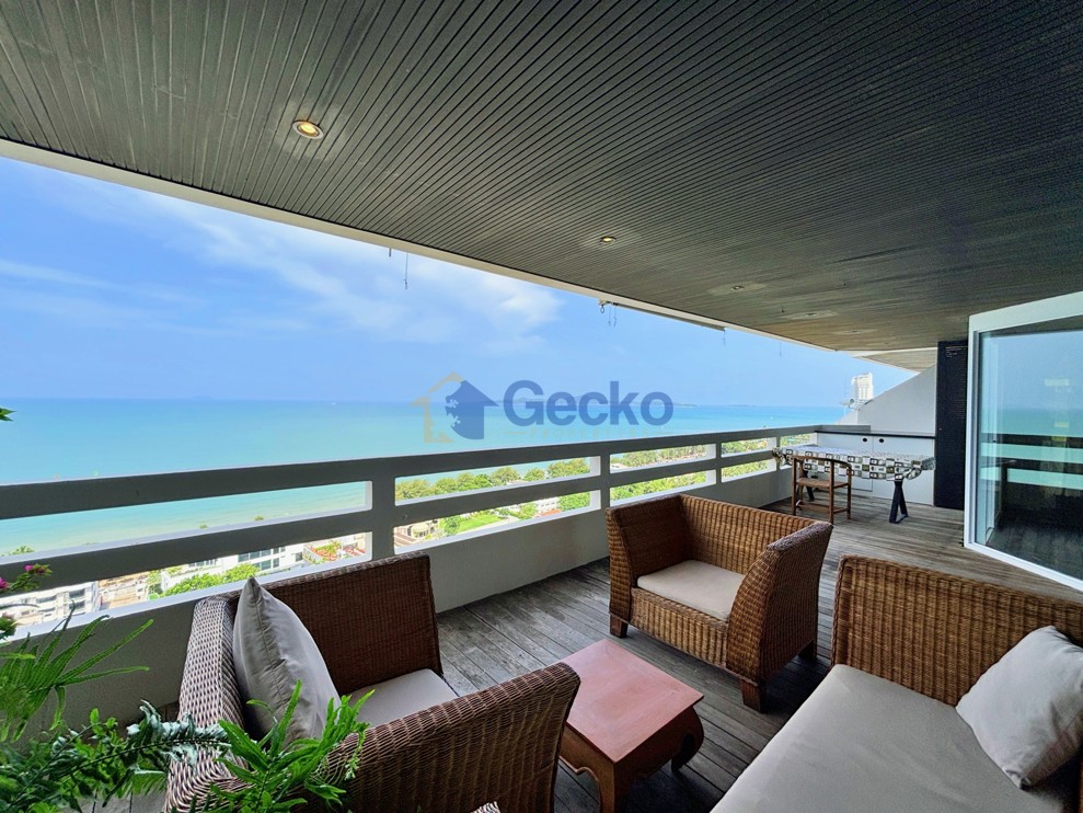 2 Bedrooms Condo in Grand Condotel Jomtien C013685 (Cover Photo)