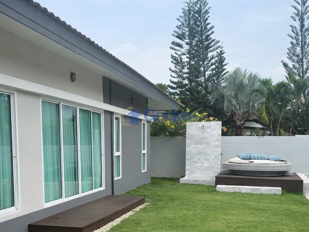 3 Bedrooms House in Panalee  Huay Yai H013686 (Photo 3)
