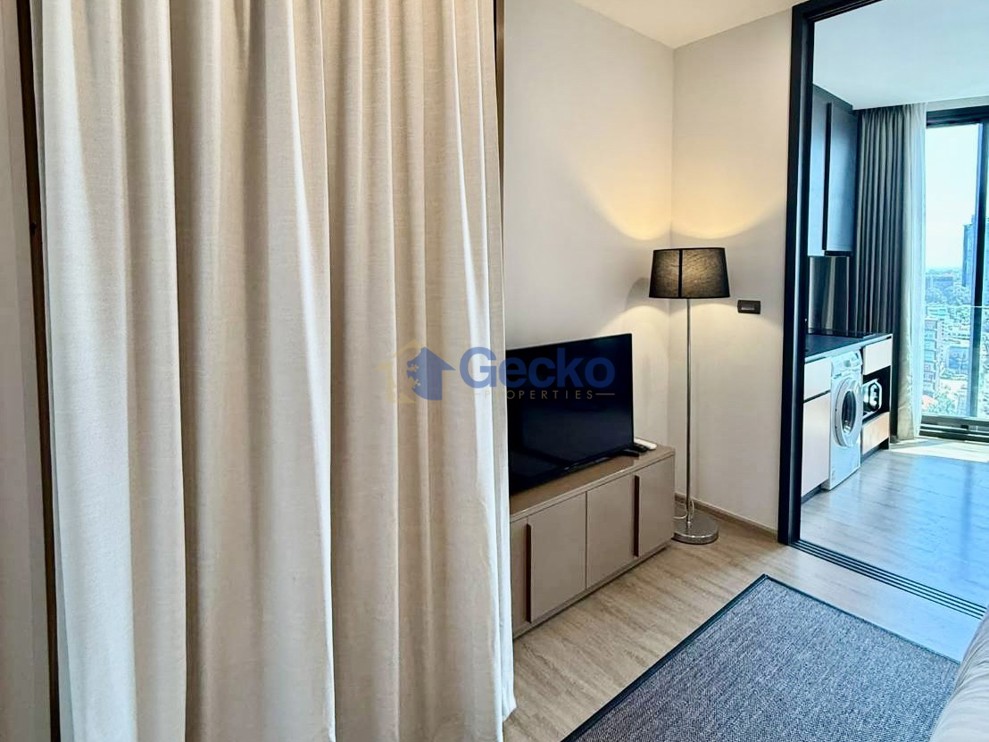 1 Bedroom Condo in EDGE Central Pattaya Central Pattaya C013688 (Photo 3)