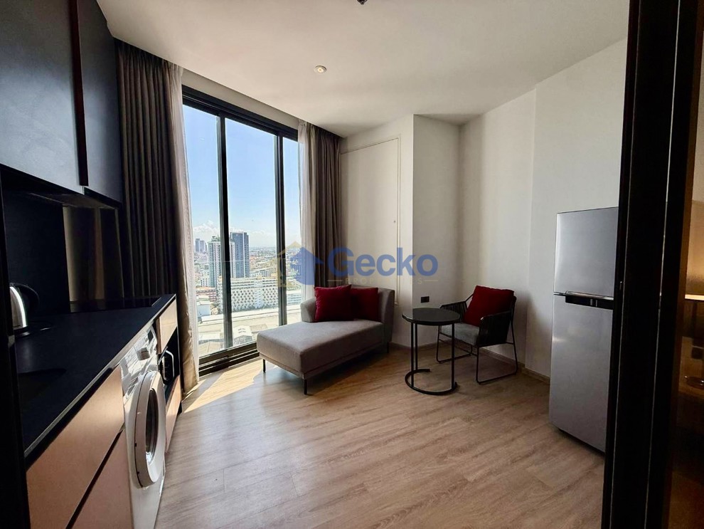 1 Bedroom Condo in EDGE Central Pattaya Central Pattaya C013688 (Photo 2)