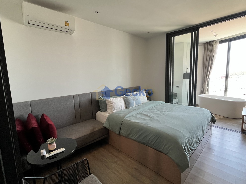 1 Bedroom Condo in EDGE Central Pattaya Central Pattaya C013689 (Photo 3)