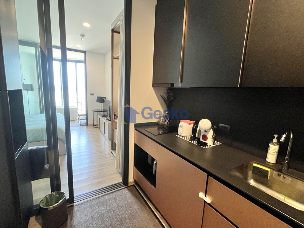 1 Bedroom Condo in EDGE Central Pattaya Central Pattaya C013689 (Photo 1)