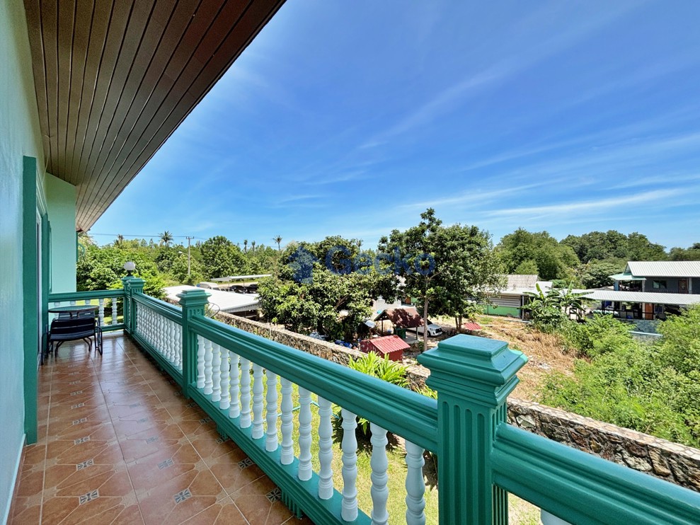 4 Bedrooms House  Huay Yai H013692 (Photo 2)