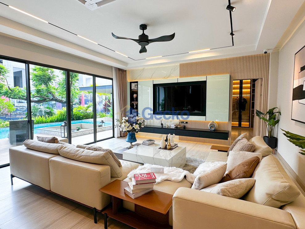 5 Bedrooms Condo in D Space 3 - Mabprachan East Pattaya C013697 (Photo 3)