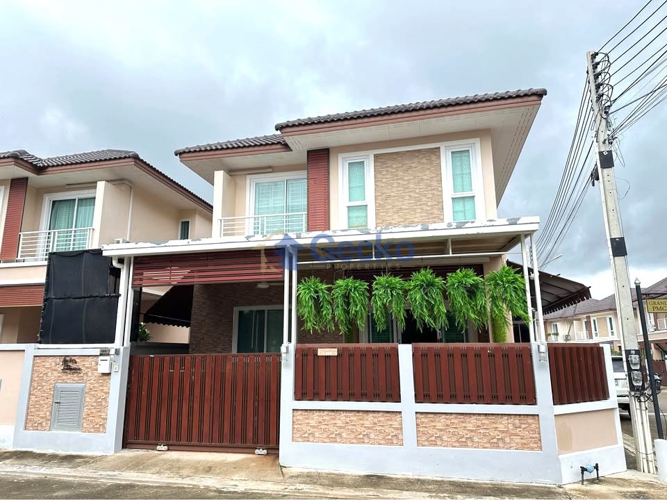 3 Bedrooms House in Grand PMC 7  East Pattaya H013709