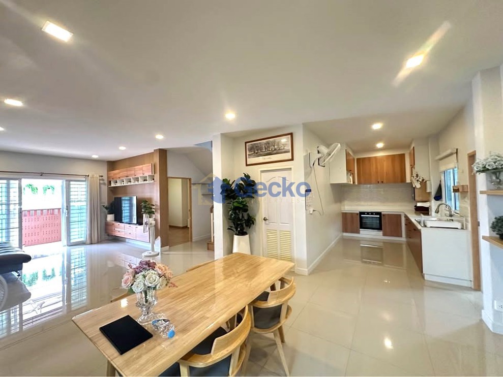 3 Bedrooms House in Grand PMC 7  East Pattaya H013709 (Photo 4)